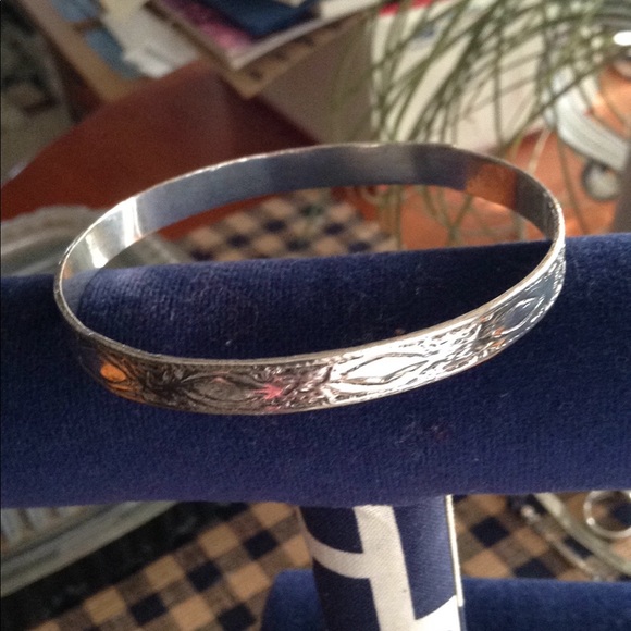 VINTAGE SOLID STERLING SILVER BRACELETS (2) - Picture 2 of 7